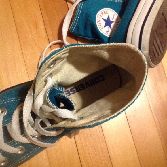 SOLD - Picture 3 of 4